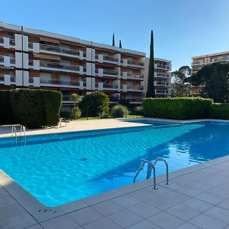 F2 Piscine A St Raphael Apartment Saint-Raphael (Var)